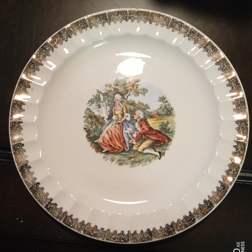 6- vintage Cronin China co. 7.5in salad plates